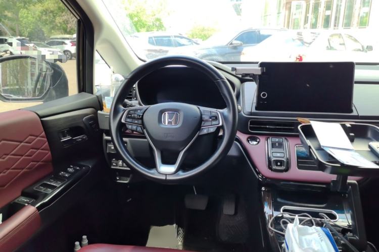 Used Honda Elysion 2022 2.0L eHEV Prestige Edition Steering Wheel