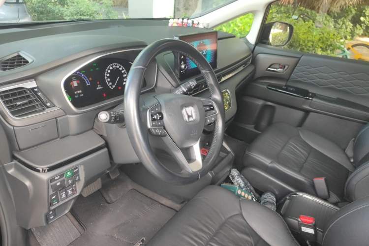 Used Honda Elysion 2022 2.0L eHEV Luxury First Edition Steering Wheel