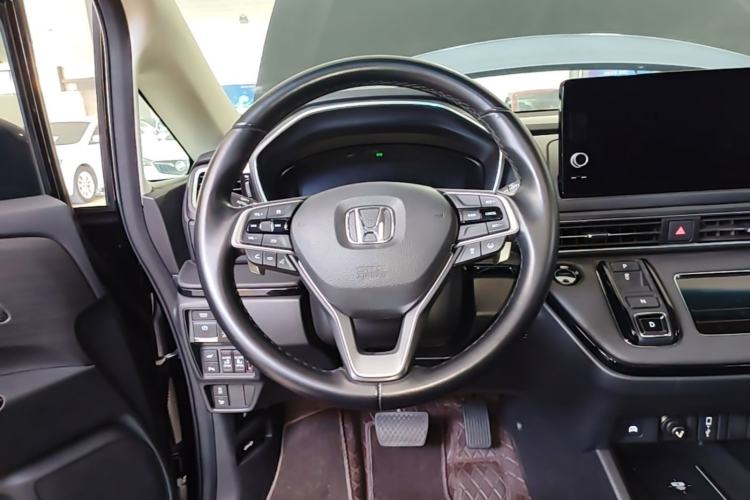 Used Honda Elysion 2022 2.0L eHEV Comfort Version Steering Wheel