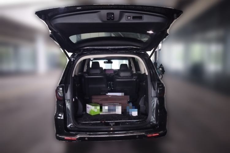 Used Honda Elysion 2022 2.0L eHEV Luxury Edition Trunk