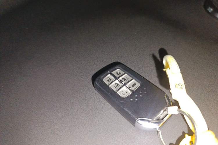 Used Honda Elysion 2022 2.0L eHEV Prestige Edition Vehicle Key