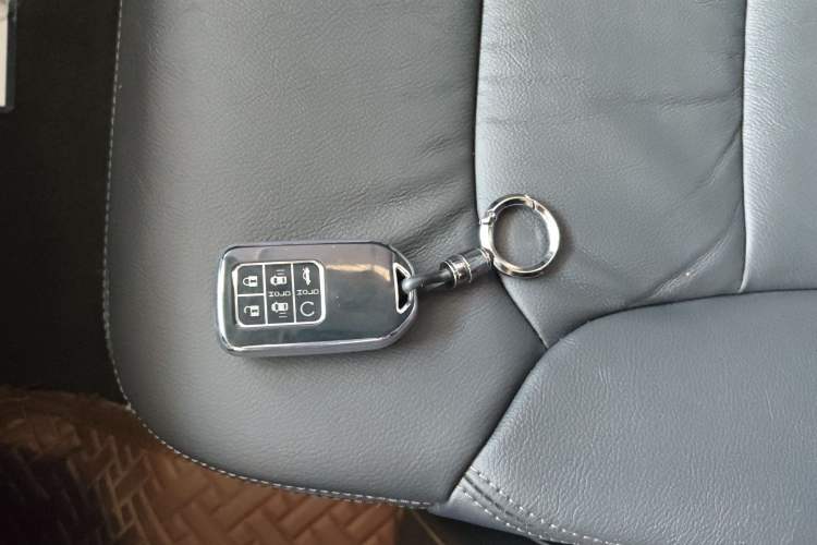 Used Honda Elysion 2022 2.0L eHEV Luxury Edition Vehicle Key