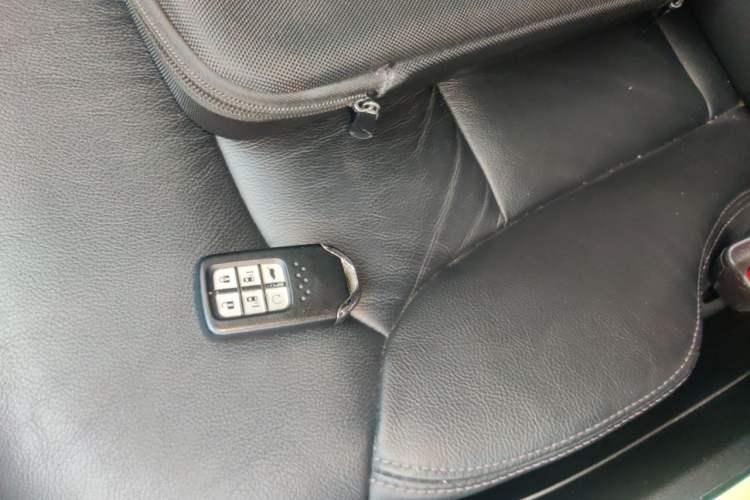Used Honda Elysion 2022 2.0L eHEV Luxury Edition Vehicle Key