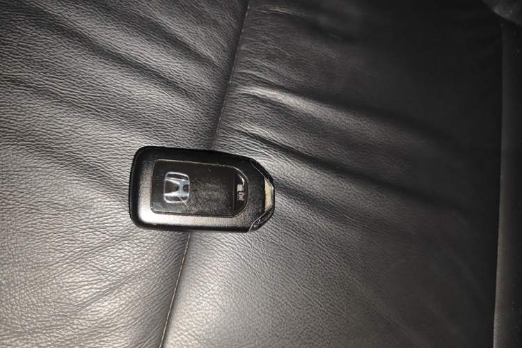 Used Honda Elysion 2022 2.0L eHEV Luxury Edition Vehicle Key