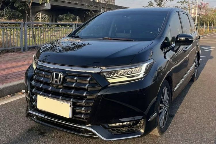 Used Honda Elysion 2022 2.0L eHEV Luxury First Edition Guazi used car, China used car export, Used car for sale, Used Honda cars, Cheapest cars for sale