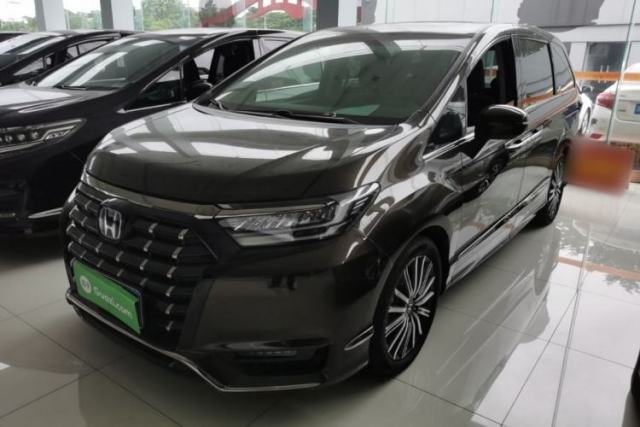 Used Honda Elysion 2022 2.0L eHEV Luxury First Edition