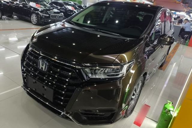 Honda Elysion 2022 2.0L eHEV Luxury Edition de segunda mano