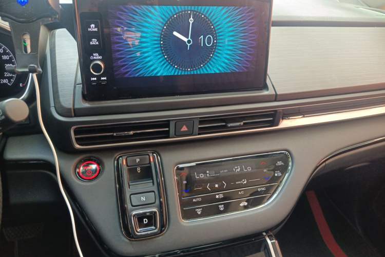 Used Honda Elysion 2022 2.0L eHEV Luxury Edition Audio And AC Panel