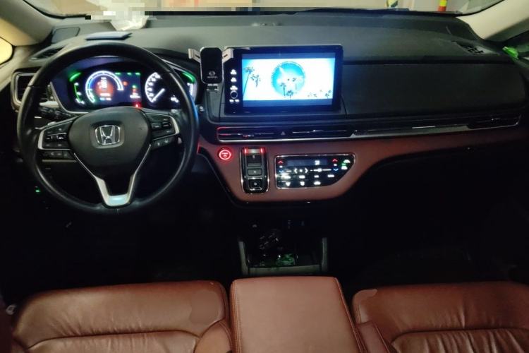 Used Honda Elysion 2022 2.0L eHEV Prestige Edition Center Console