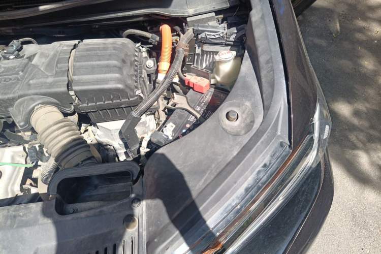 Used Honda Elysion 2022 2.0L eHEV Luxury Edition Engine Bay Left