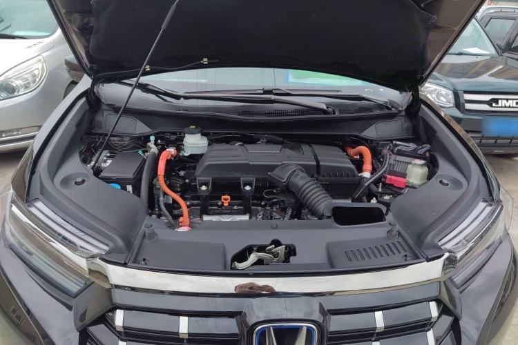 Used Honda Elysion 2022 2.0L eHEV Luxury Edition Engine Bay