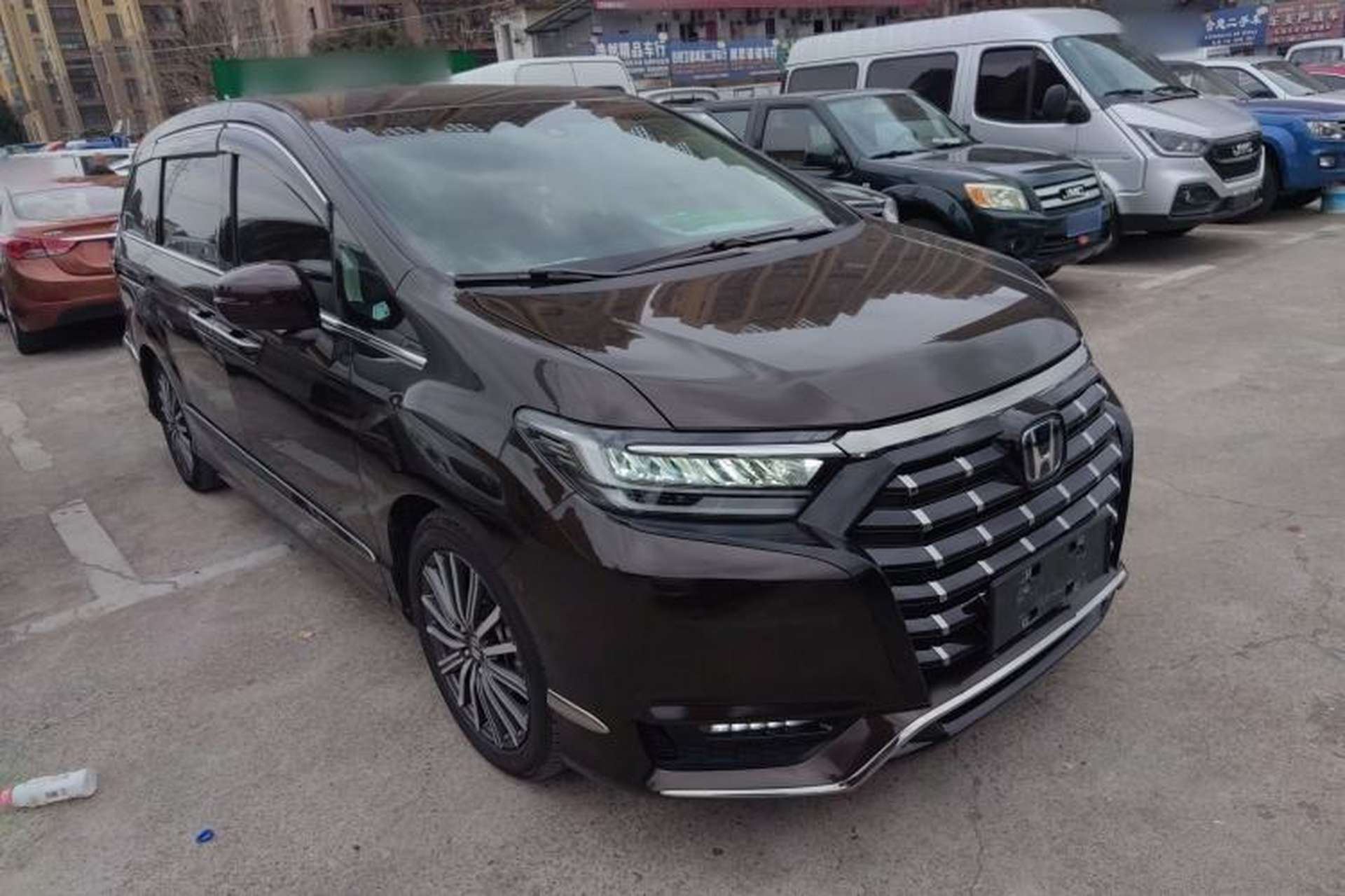 Used Honda Elysion 2022 2.0L eHEV Luxury Edition Exterior 2