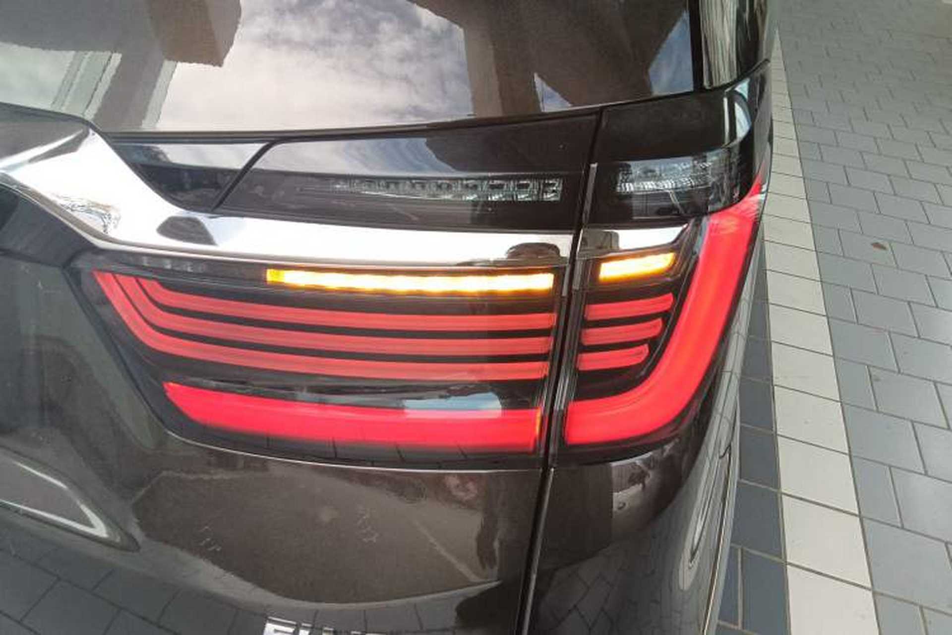 Used Honda Elysion 2022 2.0L eHEV Luxury First Edition Exterior 3