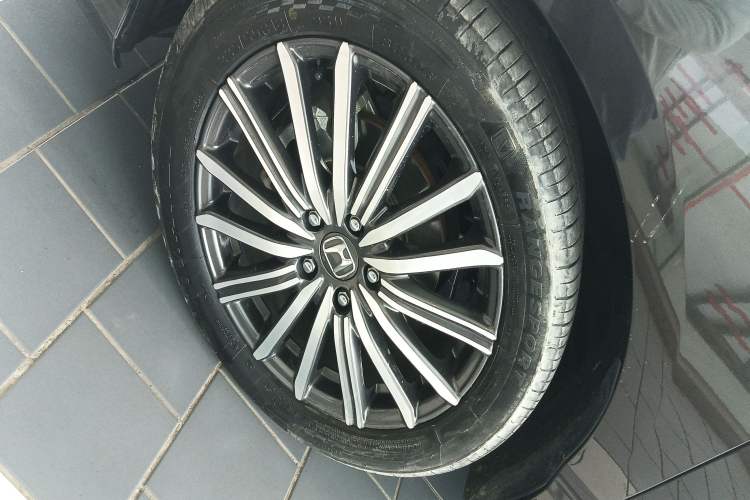 Used Honda Elysion 2022 2.0L eHEV Luxury First Edition Exterior 4