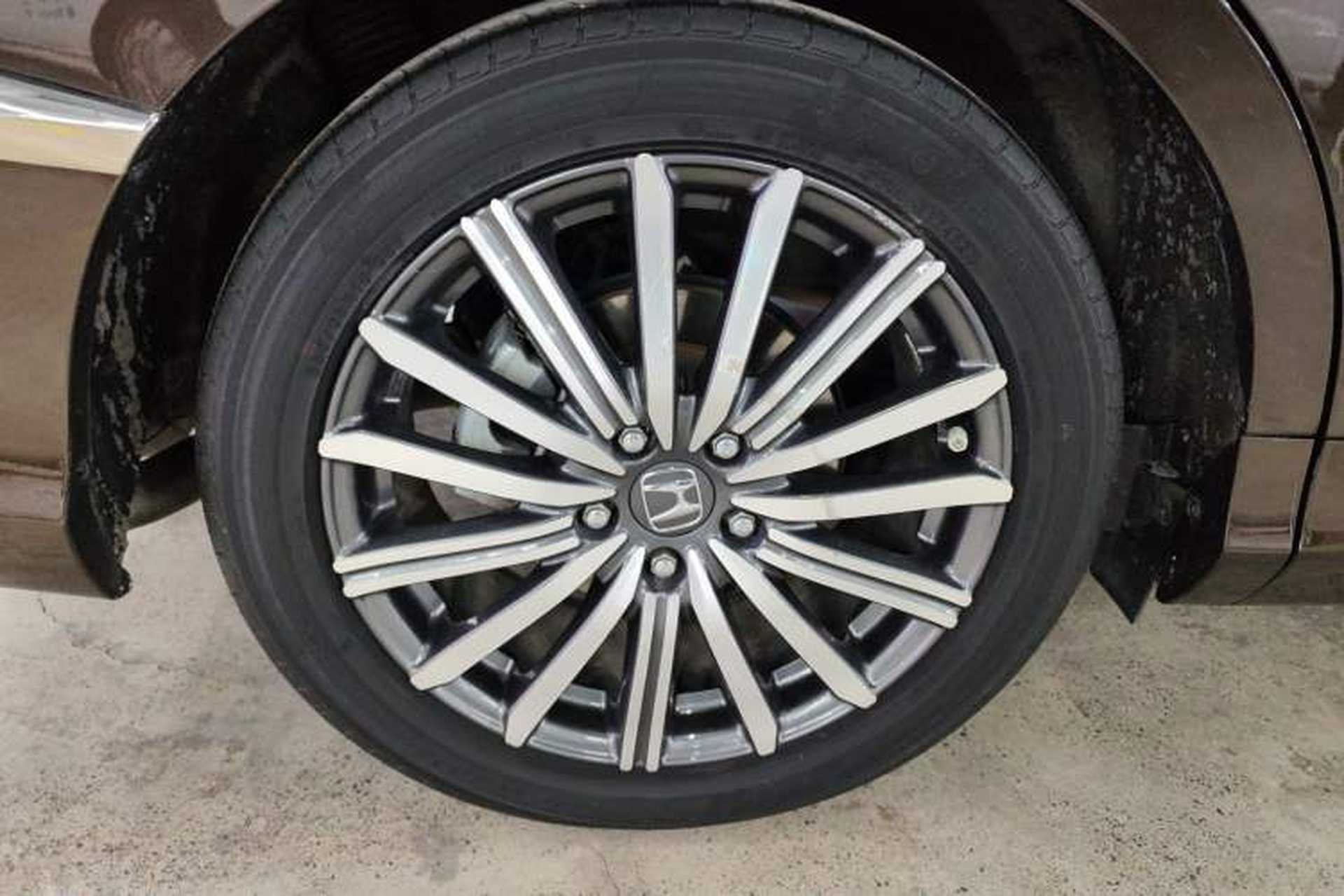 Used Honda Elysion 2022 2.0L eHEV Luxury First Edition Exterior 5
