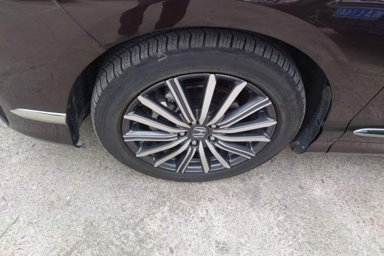Used Honda Elysion 2022 2.0L eHEV Luxury Edition Exterior 7
