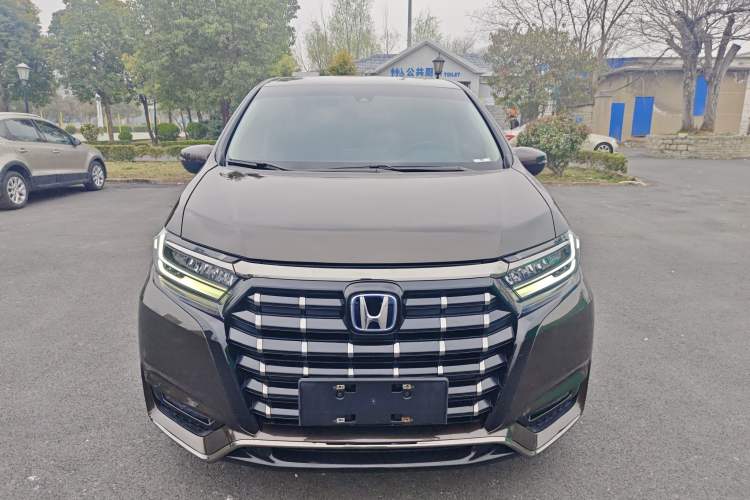 Used Honda Elysion 2022 2.0L eHEV Luxury First Edition Front
