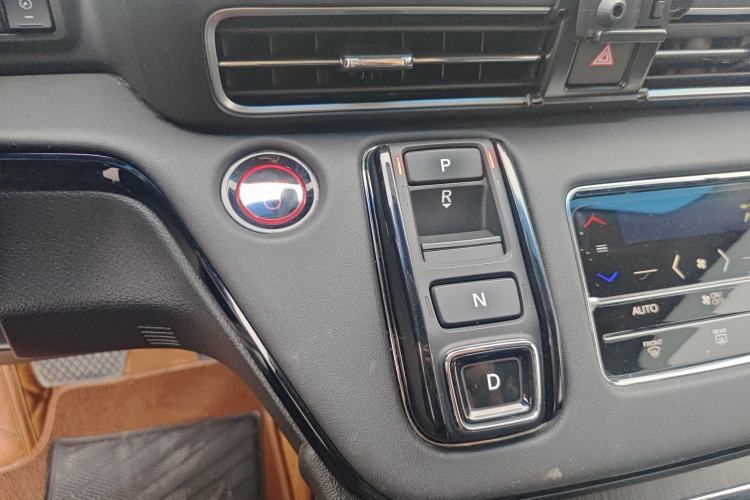 Used Honda Elysion 2022 2.0L eHEV Luxury First Edition Gear Lever