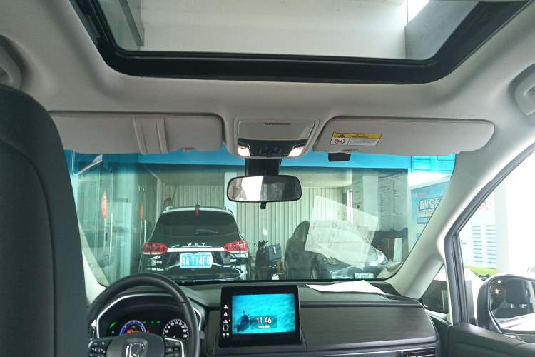 Used Honda Elysion 2022 2.0L eHEV Luxury First Edition Headliner