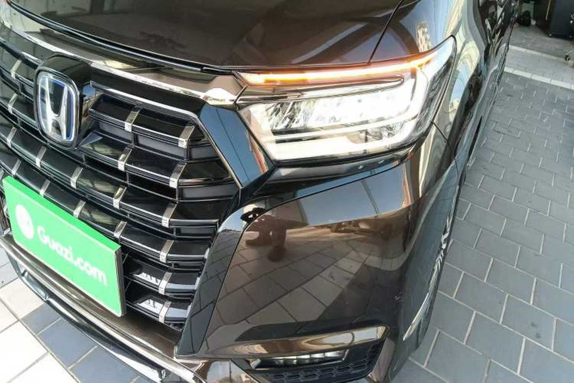 Used Honda Elysion 2022 2.0L eHEV Luxury First Edition Left Front Headlight