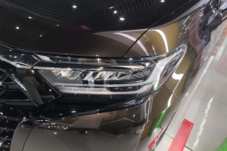 Used Honda Elysion 2022 2.0L eHEV Luxury Edition Left Front Headlight