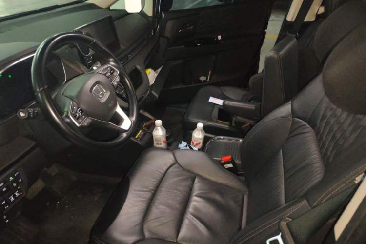 Used Honda Elysion 2022 2.0L eHEV Luxury First Edition Left Front Seat