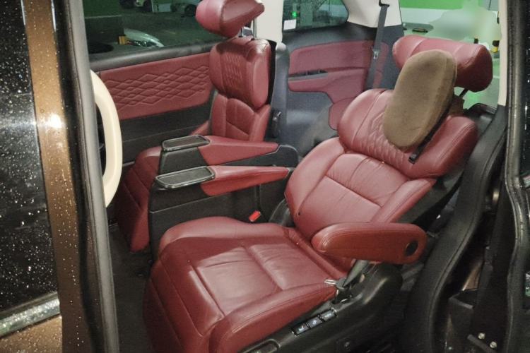 Used Honda Elysion 2022 2.0L eHEV Prestige Edition Left Rear Seat