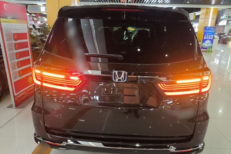 Used Honda Elysion 2022 2.0L eHEV Luxury Edition Rear