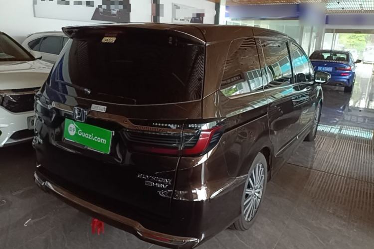 Used Honda Elysion 2022 2.0L eHEV Prestige Edition Rear Right 45 Deg