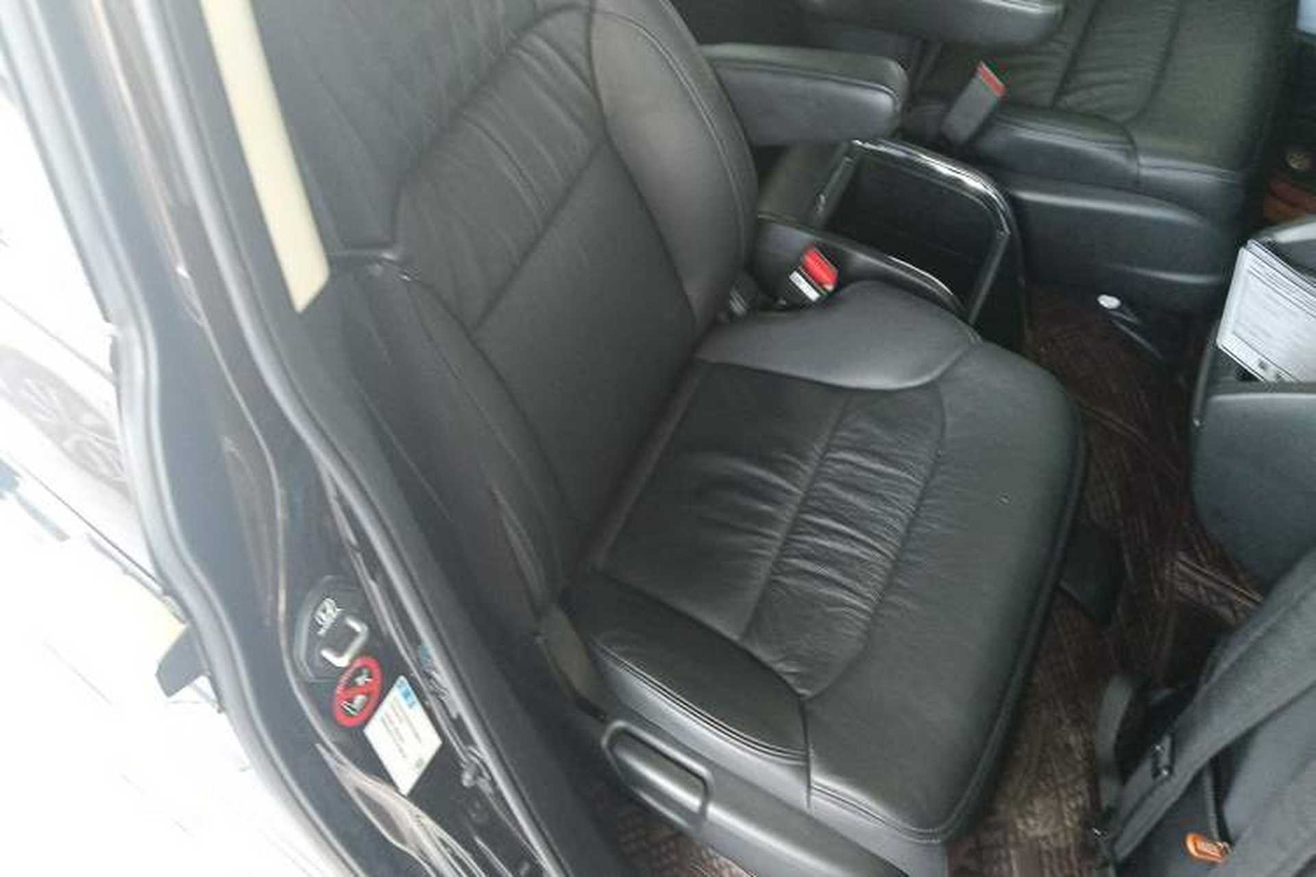 Used Honda Elysion 2022 2.0L eHEV Luxury First Edition Right Front Seat