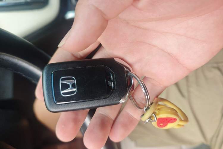 Used Honda Elysion 2022 2.0L eHEV Luxury Edition Vehicle Key