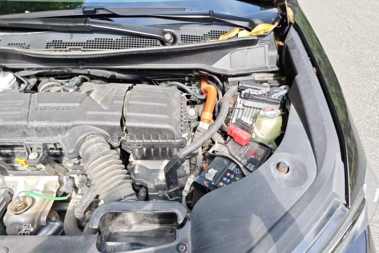 Used Honda Elysion 2022 2.0L eHEV Luxury Edition Engine Bay Left