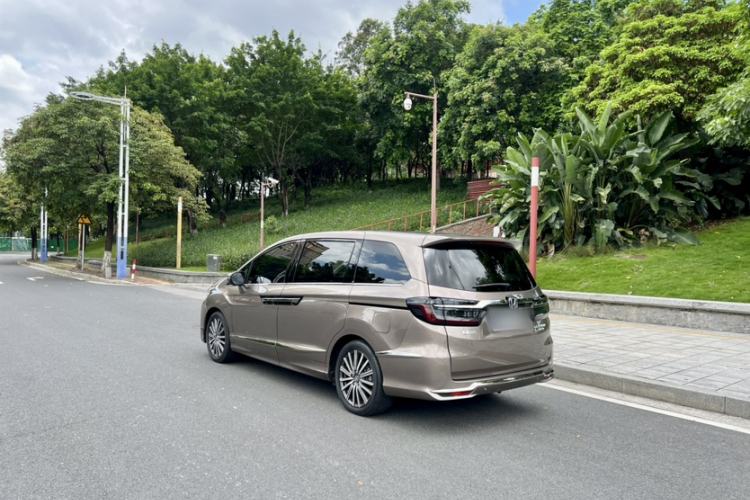 Used Honda Elysion 2022 2.0L eHEV Luxury Edition Exterior 10