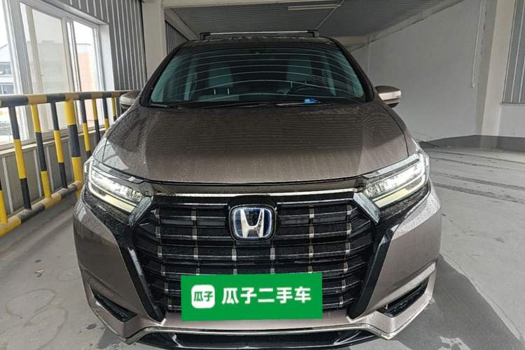 Used Honda Elysion 2022 2.0L eHEV Luxury Edition Front