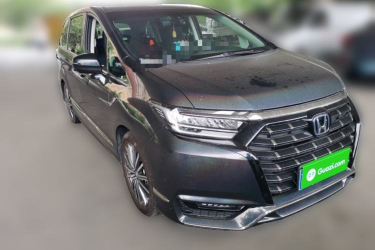 Used Honda Elysion 2022 2.0L eHEV Luxury Edition Front Right 45 Deg