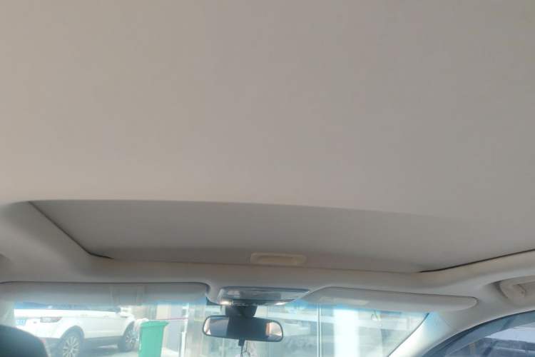 Used Honda Elysion 2022 2.0L eHEV Luxury First Edition Headliner