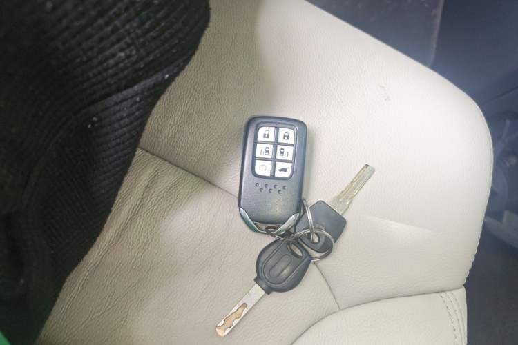 Used Honda Elysion 2022 2.0L eHEV Luxury Edition Interior 1