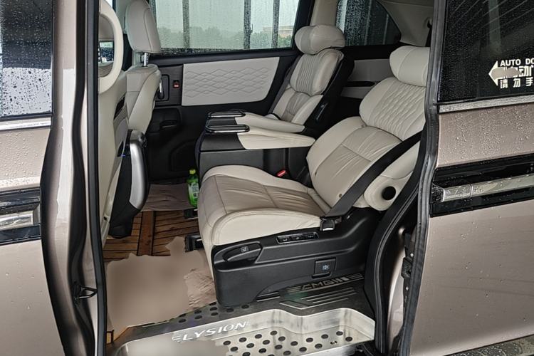 Used Honda Elysion 2022 2.0L eHEV Luxury Edition Left Rear Seat