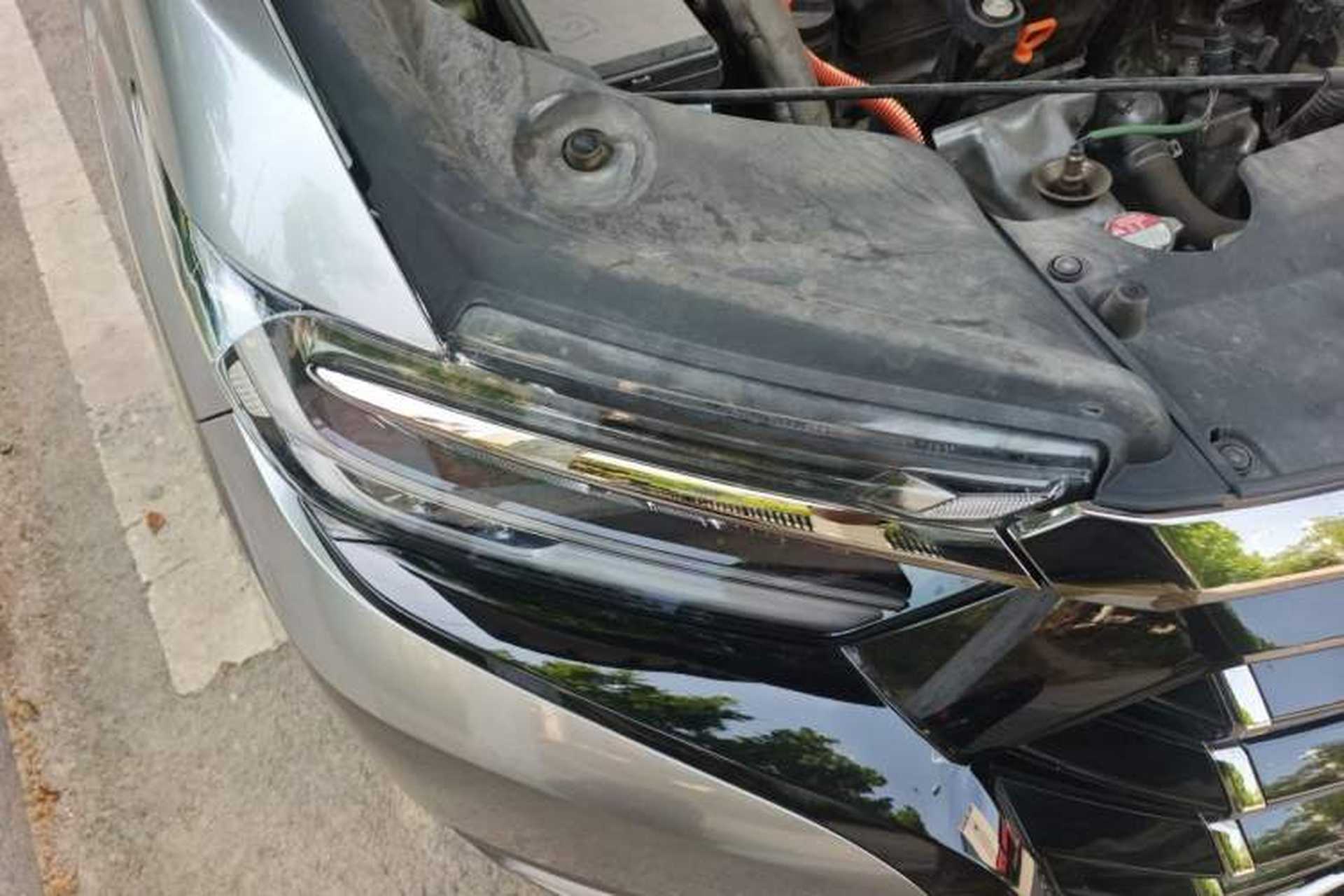 Used Honda Elysion 2022 2.0L eHEV Prestige Edition Right Front Headlight