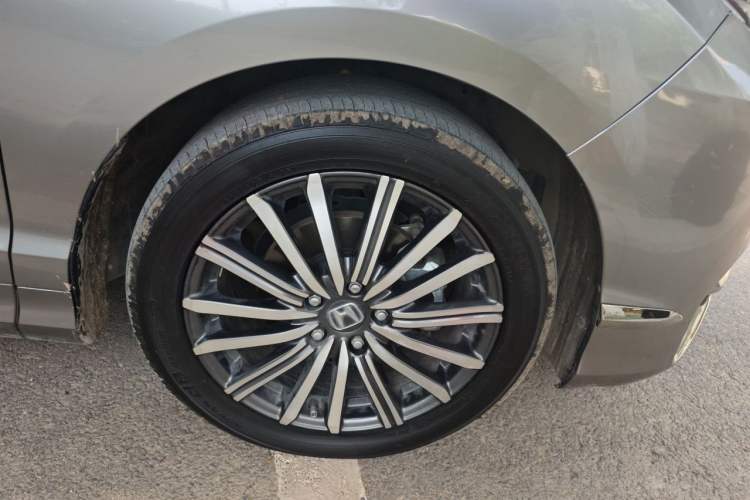 Used Honda Elysion 2022 2.0L eHEV Prestige Edition Right Front Wheel Hub