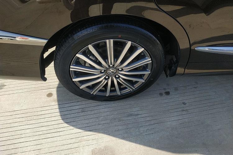 Used Honda Elysion 2022 2.0L eHEV Prestige Edition Right Rear Wheel Hub