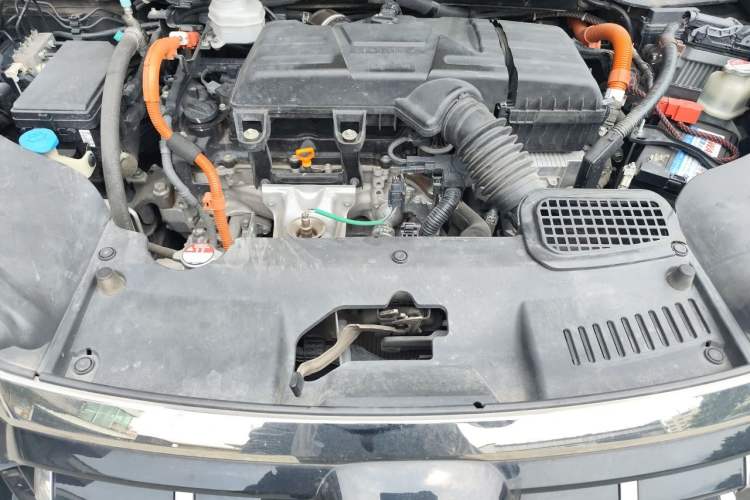 Used Honda Elysion 2022 2.0L eHEV Prestige Edition Engine Bay