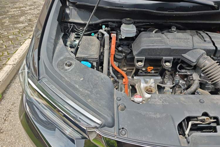 Used Honda Elysion 2022 2.0L eHEV Luxury First Edition Engine Bay Right