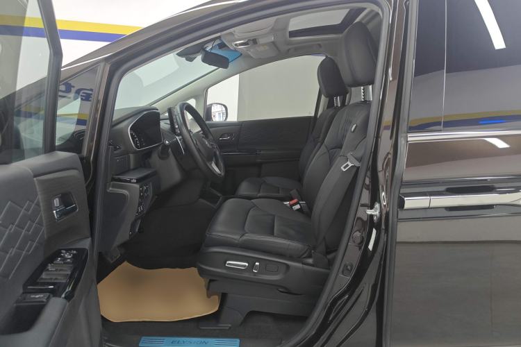 Used Honda Elysion 2022 2.0L eHEV Luxury Edition Left Front Seat