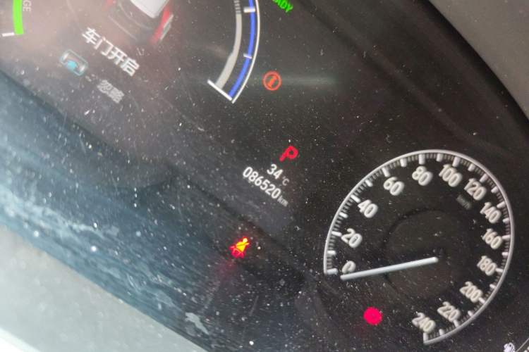 Used Honda Elysion 2022 2.0L eHEV Prestige Edition Odometer Close Up