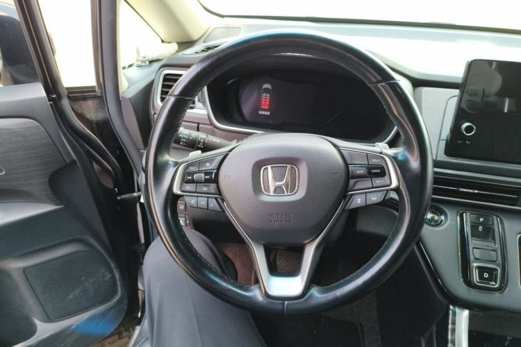 Used Honda Elysion 2022 2.0L eHEV Luxury First Edition Steering Wheel