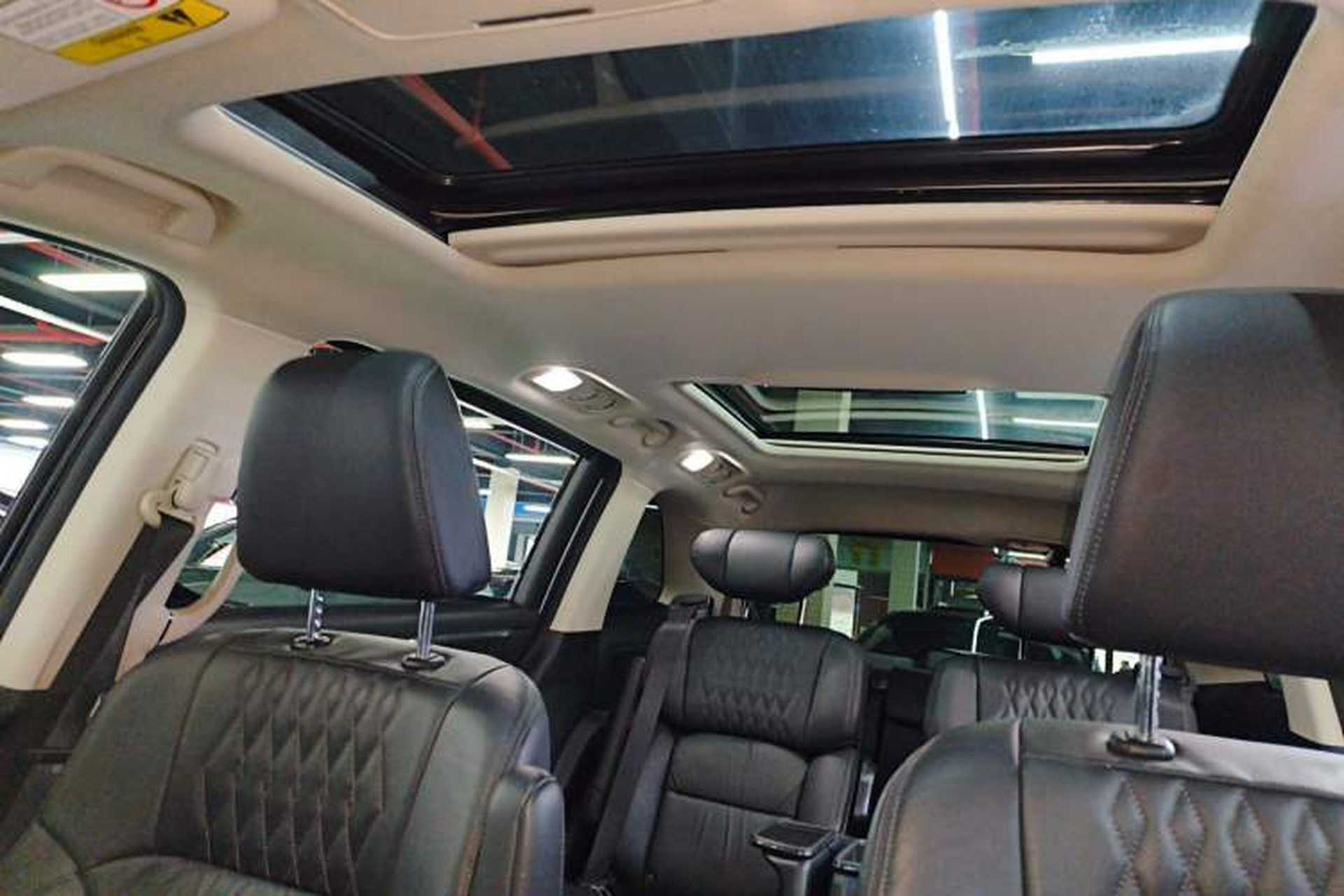 Used Honda Elysion 2022 2.0L eHEV Luxury First Edition Headliner