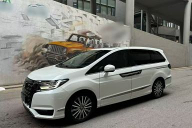 Used Honda Elysion 2022 2.0L eHEV Luxury Edition