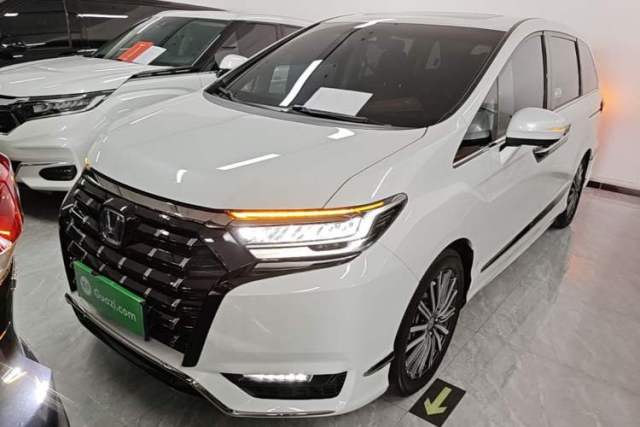 Used Honda Elysion 2022 2.0L eHEV Luxury Edition