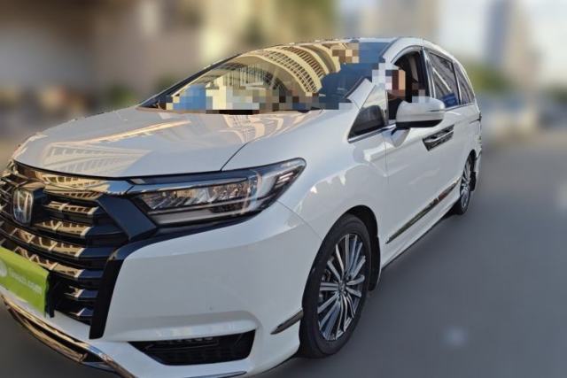Used Honda Elysion 2022 2.0L eHEV Luxury Edition